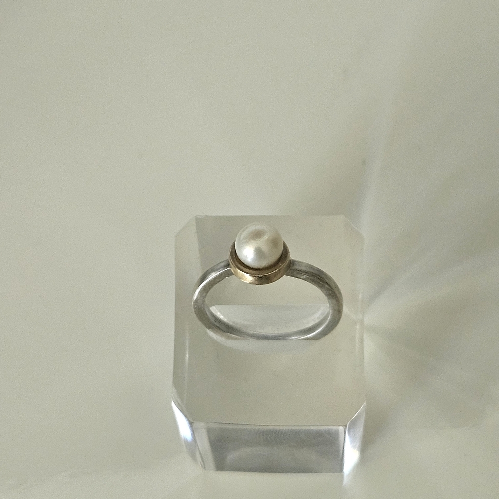 14k Gold and Sterling Pearl Silver Ring - Picture 7 of 11